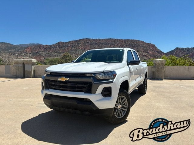 2025 Chevrolet Colorado WT/LT