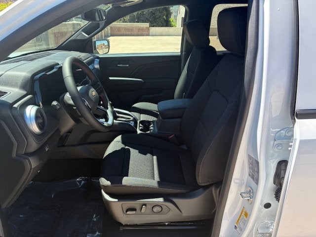 2025 Chevrolet Colorado WT/LT