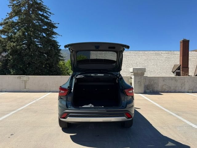 2026 Chevrolet Trax LT - Photo 8