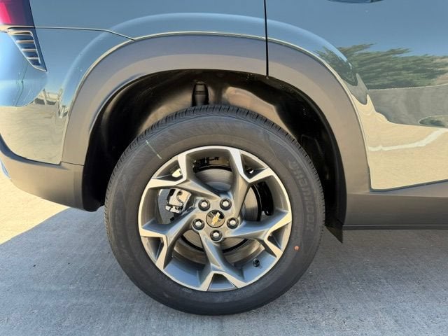 2026 Chevrolet Trax LT - Photo 9