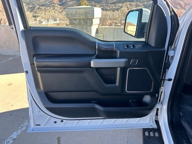 2019 Ford F-150 Raptor LUXURY Package