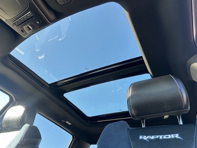 2019 Ford F-150 Raptor LUXURY Package