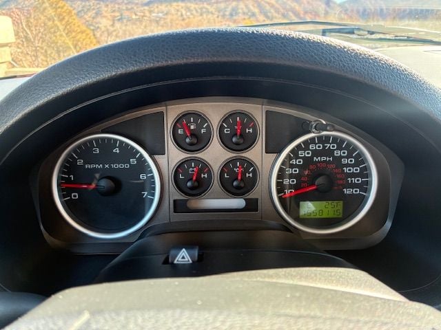 2005 Ford F-150 Base