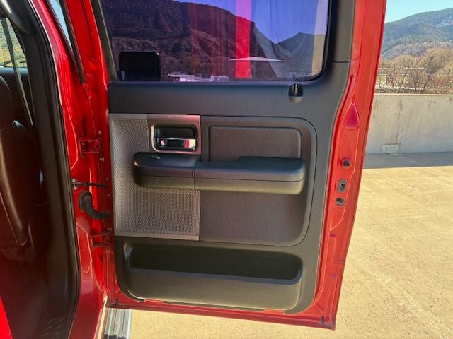 2005 Ford F-150 Base