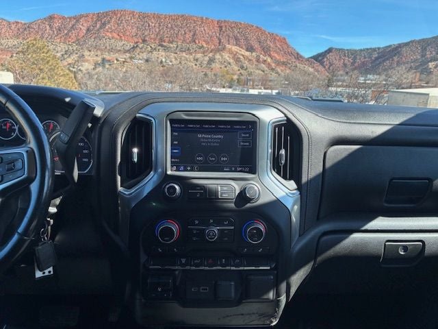 2022 Chevrolet Silverado 2500HD LT Flatbed