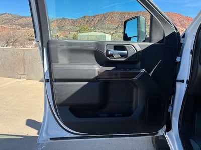 2022 Chevrolet Silverado 2500HD LT Flatbed