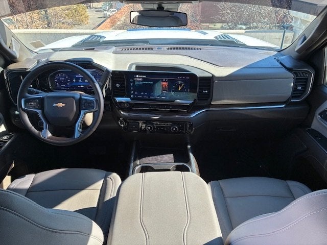 2025 Chevrolet Silverado 3500HD LT Dually/5th Wheel Package