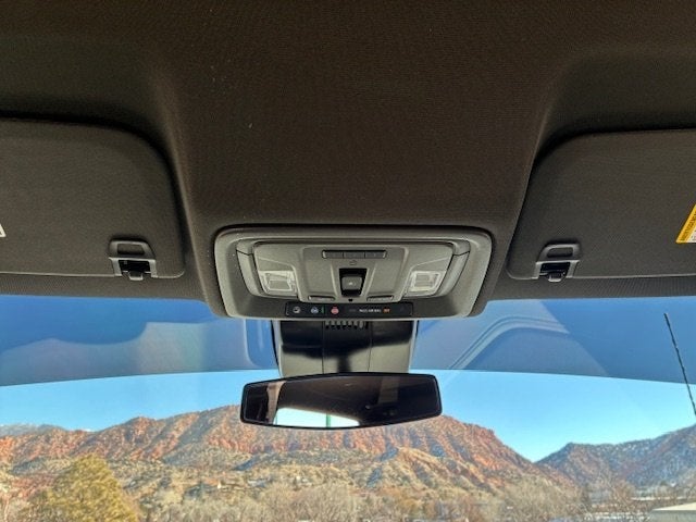 2025 Chevrolet Silverado 3500HD LT Dually/5th Wheel Package