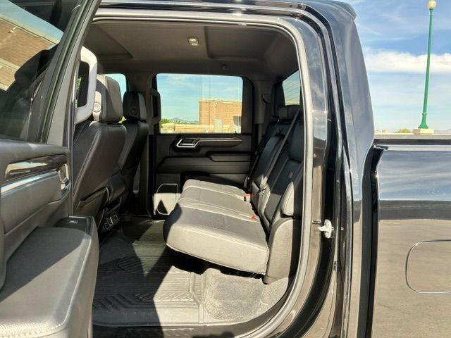 2025 Chevrolet Silverado 3500HD LTZ
