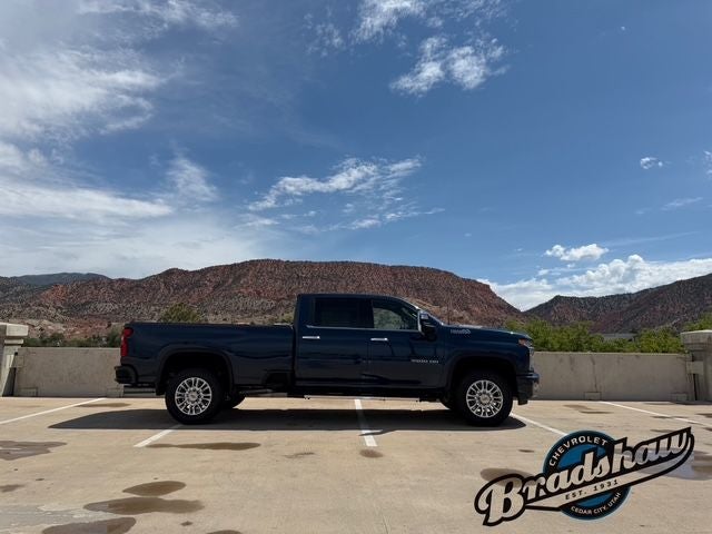 2022 Chevrolet Silverado 3500HD High Country
