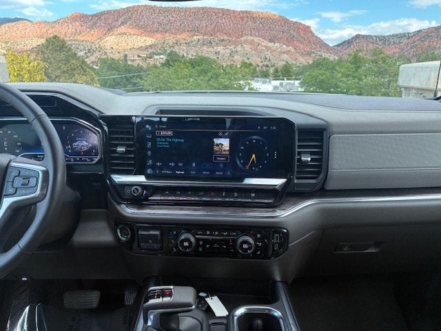 2024 Chevrolet Silverado 1500 LTZ Z71