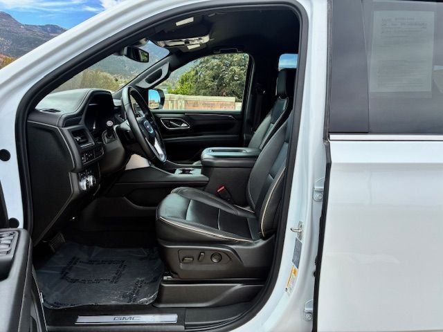 2024 GMC Yukon SLT