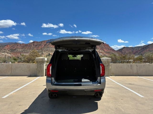 2022 GMC Yukon AT4