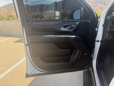 2023 Chevrolet Suburban High Country