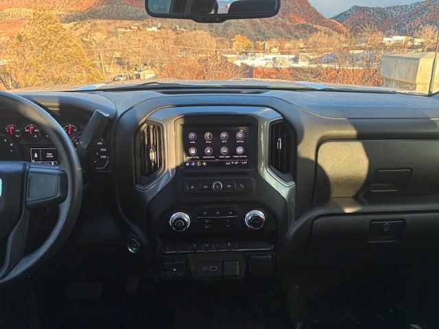 2024 GMC Sierra 2500HD Pro