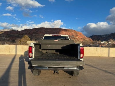 2024 GMC Sierra 2500HD Pro