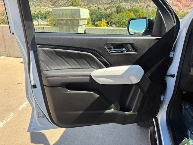 2024 GMC Canyon AT4X 4WD