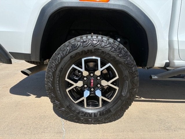 2024 GMC Canyon AT4X 4WD