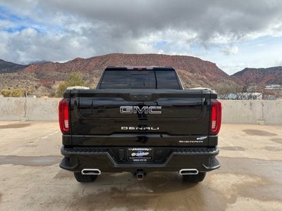 2022 GMC Sierra 1500 Denali Ultimate 4WD