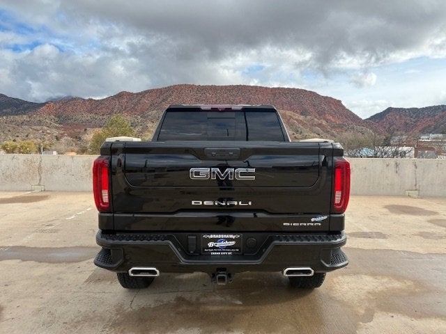 2022 GMC Sierra 1500 Denali Ultimate 4WD