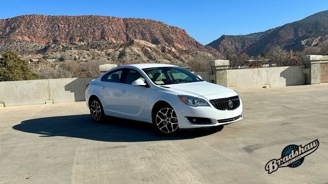 Used 2017 Buick Regal Sport Touring with VIN 2G4GL5EX8H9150198 for sale in Cedar City, UT