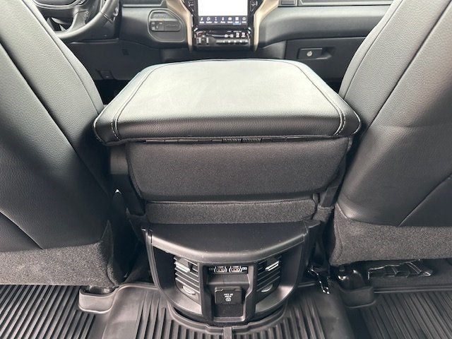 2024 RAM 3500 Laramie HO