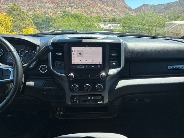 2024 RAM 3500 Big Horn Crew Cab Long Box 4 X 4 Dually