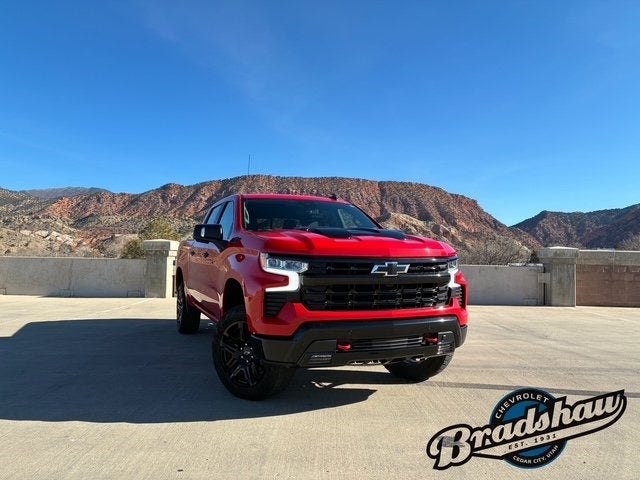 2024 Chevrolet Silverado 1500 LT Trail Boss Premium Package