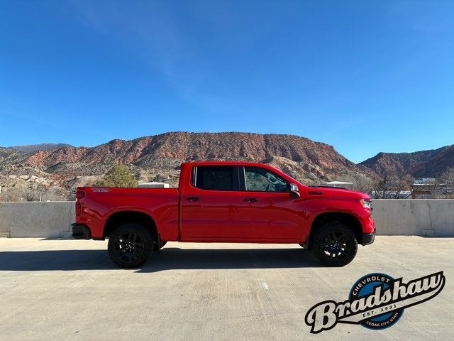 2024 Chevrolet Silverado 1500 LT Trail Boss Premium Package
