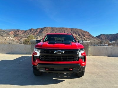 2024 Chevrolet Silverado 1500 LT Trail Boss Premium Package