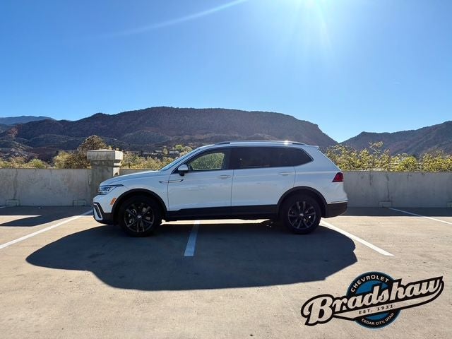 2024 Volkswagen Tiguan Base