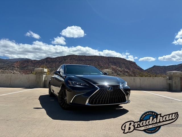 2024 Lexus ES 350 Ultra Luxury