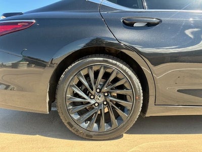 2024 Lexus ES 350 Ultra Luxury