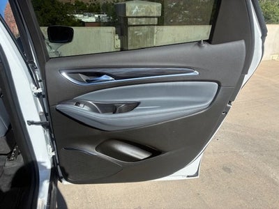 2022 Buick Enclave Essence AWD 1SL