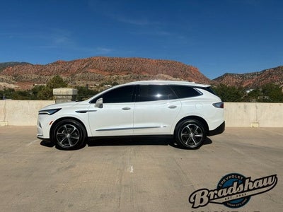 2022 Buick Enclave Essence AWD 1SL