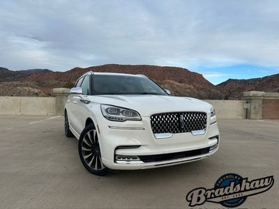 2022 Lincoln Aviator Plug-In Hybrid Black Label Grand Touring