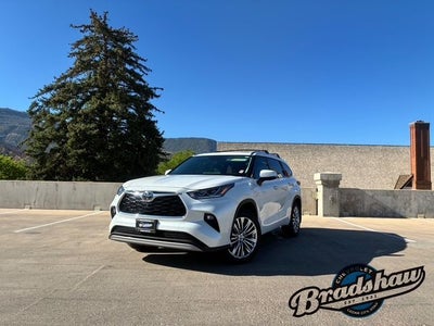 2023 Toyota Highlander Platinum