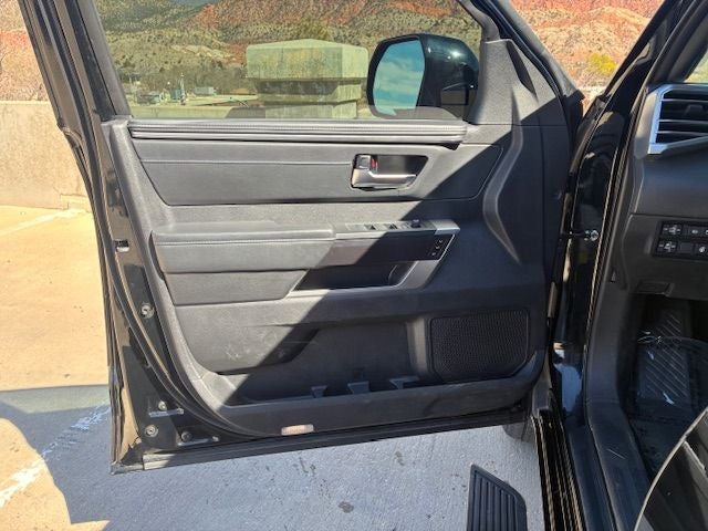 2024 Toyota Tundra Hybrid Platinum