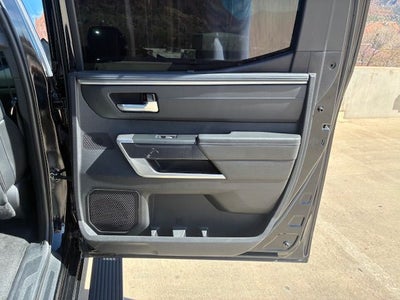 2024 Toyota Tundra Hybrid Platinum