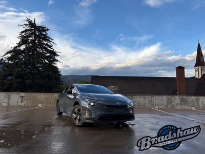 2025 Toyota Prius LE