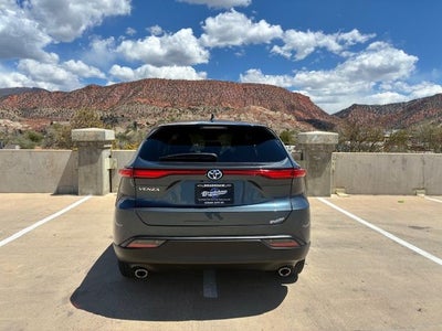 2024 Toyota Venza LE