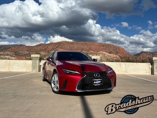 2022 Lexus IS 300