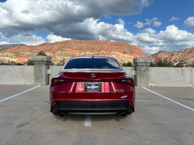 2022 Lexus IS 300