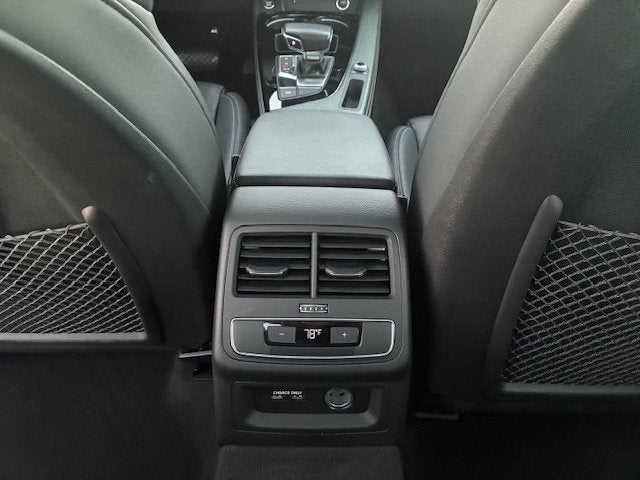 2023 Audi A4 45 S line Premium Plus quattro